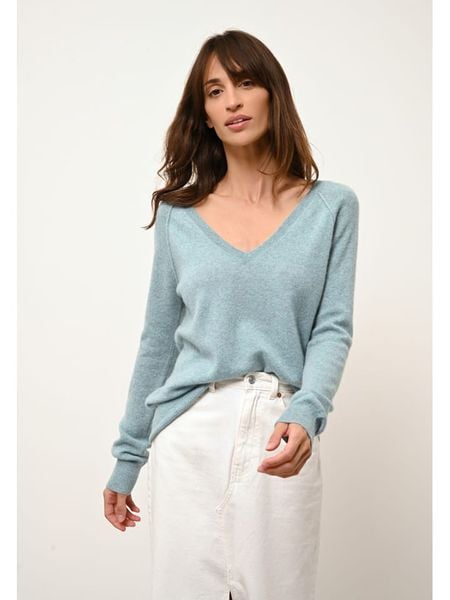 Just Cashmere Kaszmirowy sweter "Phoebe" w kolorze błękitnym rozmiar: S. Niebieskie swetry Just Cashmere, s, bez wzorów, z kaszmiru, bez ramiączek. Za 347.99 zł.