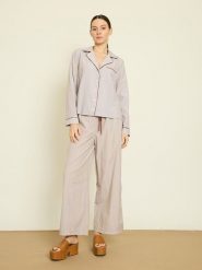 BGN Koszula w kolorze szarym rozmiar: 38. Szare koszule BGN, bez wzorów, bez kołnierzyka, bez ramiączek. Za 121.99 zł.