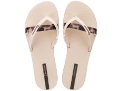 Klapki japonki damskie Ipanema Kirei Chic. Brązowe klapki Ipanema, bez wzorów, z gumy, bez obcasa. Za 62.99 zł.