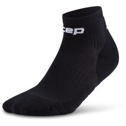Damskie skarpety kompresyjne do biegania sportowe za kostkę Core Run CEP. Czarne skarpety CEP, bez wzorów, z elastanu. Za 64.00 zł.