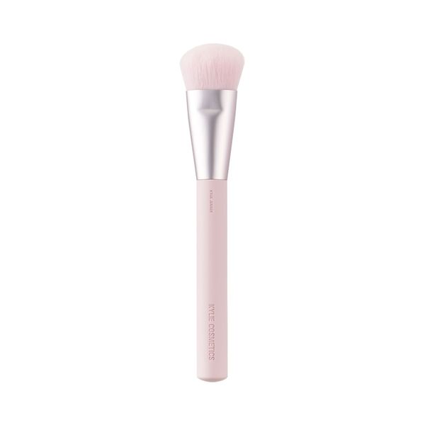 KYLIE COSMETICS 04 Pędzle do różu 1 ct 1 szt. Pędzle KYLIE COSMETICS. Za 125.00 zł.