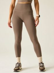 Dare 2b Legginsy funkcyjne "Refresh" w kolorze szarobrązowym rozmiar: 44. Brązowe legginsy Dare 2b, bez wzorów, z materiału, z podwyższonym stanem. Za 118.28 zł.