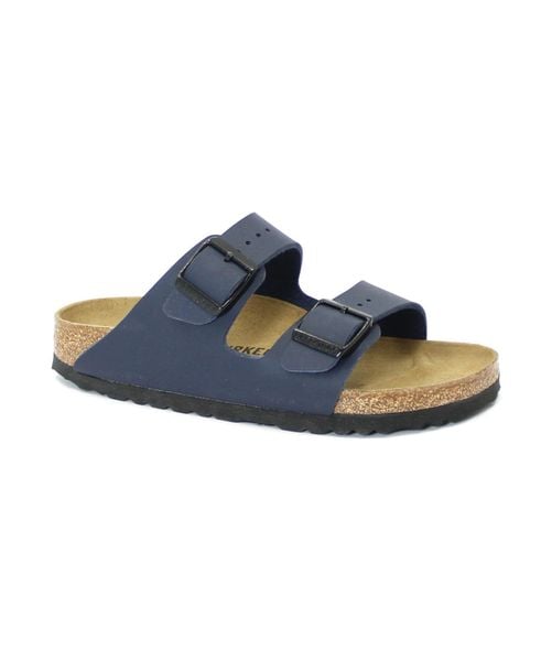 Klapki damskie Birkenstock Arizona. Niebieskie klapki Birkenstock, bez wzorów, z materiału, bez obcasa. Za 410.75 zł.