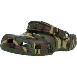 Sandały CROCS CLASSIC CAMOUFLAGE Zielony. Zielone sandały Crocs, bez wzorów, z materiału, bez obcasa, bez zapięcia. Za 199.99 zł.