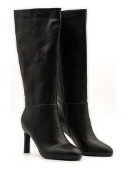 Belluci Kozaki w kolorze czarnym rozmiar: 37. Czarne kozaki Belluci, na zimę, bez obcasa, na szpilce, bez zapięcia. Za 211.45 zł.