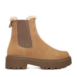 Sztyblety Lasocki. Brązowe botki Lasocki, bez wzorów, bez obcasa, na płaskiej podeszwie, bez zapięcia. Za 259.99 zł.