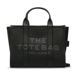 Torebka Marc Jacobs. Czarne torebki klasyczne Marc Jacobs, bez wzorów, bez dodatków. Za 2,299.00 zł.