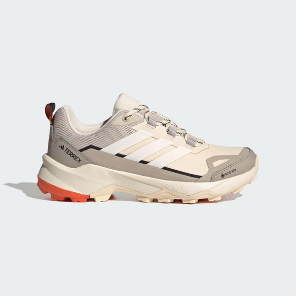 Buty trekkingowe Terrex Skychaser AX5 GORE-TEX. Brązowe trekkingi Adidas, z gore-texu, do biegania. Za 529.00 zł.