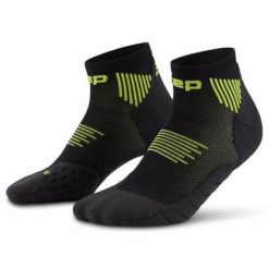 Damskie skarpety kompresyjne do biegania sportowe za kostkę Core Run CEP. Czarne skarpety CEP, bez wzorów, z elastanu. Za 79.00 zł.