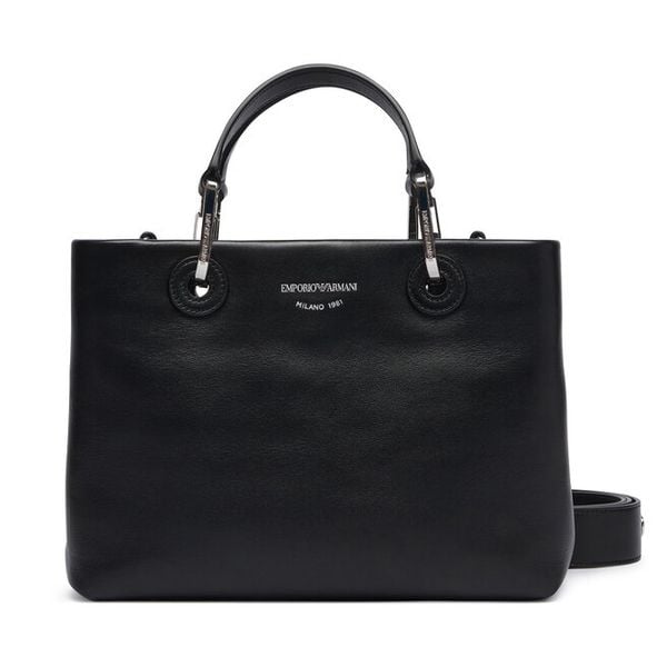 Torebka Emporio Armani. Czarne torebki klasyczne Emporio Armani, bez wzorów, bez dodatków. Za 2,239.00 zł.
