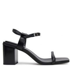 Sandały Calvin Klein. Czarne sandały Calvin Klein, bez wzorów, bez obcasa, na słupku, bez zapięcia. Za 349.99 zł.