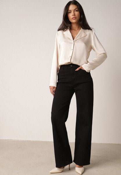 Czarne Bawełniane Spodnie Wide Leg z Wysokim Stanem Genime. Czarne spodnie materiałowe Born2be, do pracy, m, bez wzorów, z bawełny, z podwyższonym stanem. Za 129.99 zł.