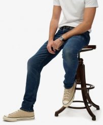 Superdry Jeansy Vintage Slim Straight z bawełny organicznej. Niebieskie jeansy Superdry, z aplikacjami. Za 438.50 zł.