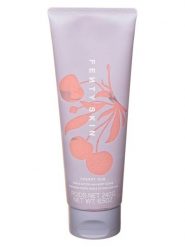 Fenty Beauty Peeling do ciała "Cherry Dub Triple Action AHA" - 240 ml rozmiar: onesize. Peelingi FENTY BEAUTY. Za 44.61 zł.