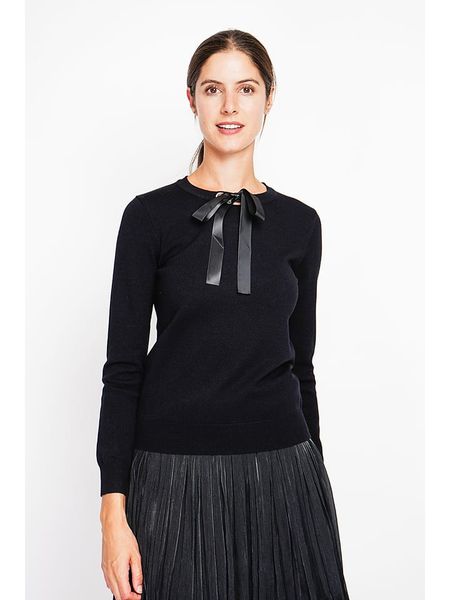 ASSUILI Sweter w kolorze czarnym rozmiar: 42. Czarne swetry Assuili, bez wzorów, bez ramiączek. Za 104.99 zł.