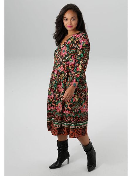 Aniston Sukienka w kolorze czarnym ze wzorem rozmiar: 50. Czarne sukienki Aniston, bez wzorów, z wiskozy, bez kołnierzyka, bez ramiączek, midi. Za 69.91 zł.