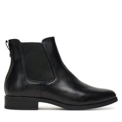 Botki Tamaris. Czarne botki Tamaris, bez wzorów, bez obcasa, na płaskiej podeszwie, bez zapięcia. Za 399.99 zł.