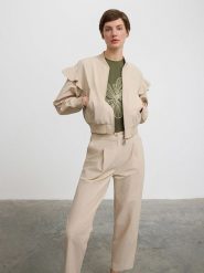 BGN Kurtka w kolorze beżowym rozmiar: 40. Brązowe kurtki BGN, bez wzorów, bez kaptura. Za 65.99 zł.