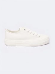 Trampki damskie białe NN274853 101. Białe trampki Big Star, bez wzorów, z jeansu, bez zapięcia. Za 179.99 zł.