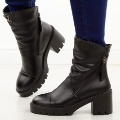 Czarne botki damskie Vinceza 58605. Czarne botki VINCEZA, na jesień, bez wzorów, z jeansu, z okrągłym noskiem, bez obcasa, na obcasie, bez zapięcia. Za 229.00 zł.