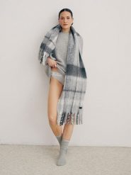 BIG STAR Szal w kolorze szarym - 170 x 43 cm rozmiar: onesize. Szare szaliki Big Star, bez wzorów, z materiału, retro. Za 89.99 zł.