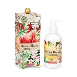 Michel Design Works Nawilżający Balsam Do Rąk I Ciała Morning Blossoms (Morning Blossoms Rąk I Balsam Do Ciała) 236 Ml. Balsamy i kremy do ciała Michel Design Works. W wyprzedaży za 64.00 zł.