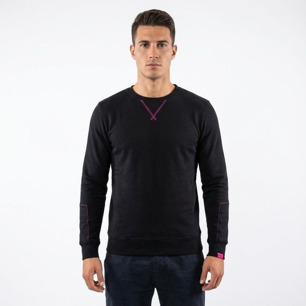 Damska bluza NEBI czarna. Czarne bluzy LEGEA, xs, bez wzorów, z bawełny, bez kaptura. Za 72.00 zł.