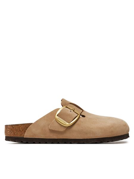 Birkenstock Klapki Boston Big Buckle 1028052 Beżowy. Brązowe klapki Birkenstock, bez wzorów, z nubiku, bez obcasa. Za 689.99 zł.