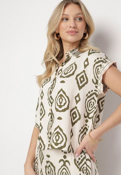 Beżowo-Zielona Koszula z Wiskozą na Krótki Rękaw w Etniczny Wzór Avineria. Zielone koszule Born2be, l, bez wzorów, z jeansu, klasyczne, bez kołnierzyka, bez ramiączek. Za 79.99 zł.