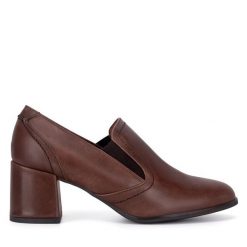 Półbuty Lasocki. Brązowe czółenka Lasocki, bez wzorów, bez obcasa, na obcasie, bez zapięcia. Za 206.99 zł.