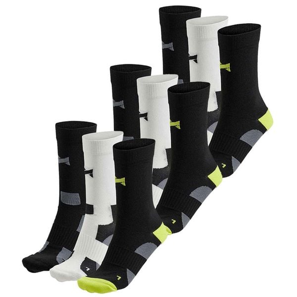 Skarpety kolarskie Xtreme Crew, 9 par, Multi Czarne. Czarne skarpety XTREME SOCKSWEAR, bez wzorów. W wyprzedaży za 199.42 zł.