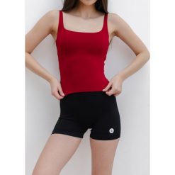 Top do ćwiczeń Moonholi Solara z ramiączkami. Czerwone topy MOONHOLI, bez wzorów, bez kołnierzyka, bez ramiączek. Za 169.00 zł.
