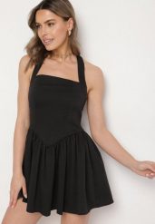 Czarna Rozkloszowana Sukienka Vices z Paskiem na Szyję Nelimira. Czarne sukienki Born2be, na co dzień, l, z aplikacjami, eleganckie, bez kołnierzyka, bez ramiączek, mini, rozkloszowane. Za 79.99 zł.