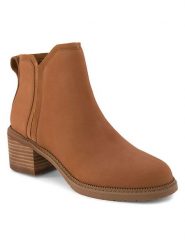 TOMS Skórzane botki w kolorze jasnobrązowym na obcasie rozmiar: 42. Brązowe botki Toms, bez wzorów, bez obcasa, na obcasie, bez zapięcia. Za 267.92 zł.