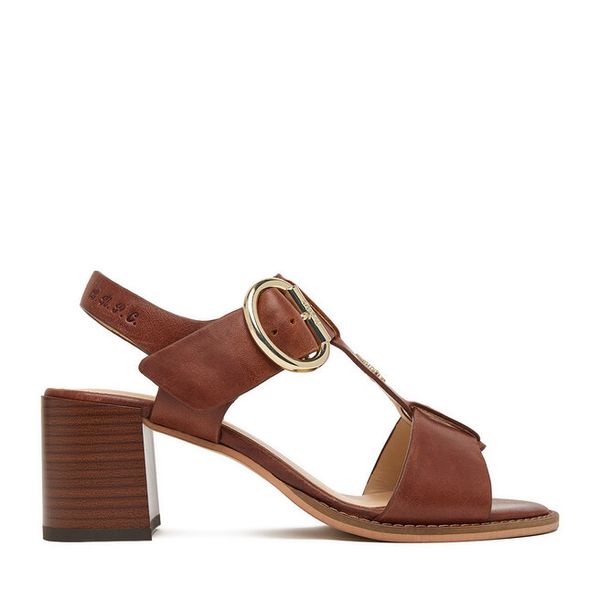 Sandały Beverly Hills Polo Club. Brązowe sandały Beverly Hills Polo Club, bez wzorów, bez obcasa, na słupku, bez zapięcia. Za 284.99 zł.