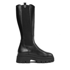 Kozaki Tamaris. Czarne kozaki Tamaris, bez obcasa, na płaskiej podeszwie, bez zapięcia. Za 619.99 zł.