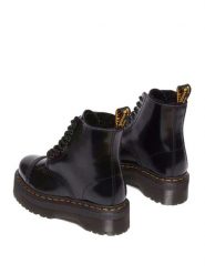 Dr. Martens Skórzane botki w kolorze czarnym rozmiar: 40. Czarne botki Dr. Martens, bez wzorów, bez obcasa, bez zapięcia. Za 621.93 zł.