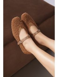 C'M Baleriny w kolorze jasnobrązowym z paskiem rozmiar: 36. Brązowe baleriny C'M, bez wzorów, bez obcasa. Za 86.99 zł.