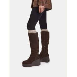 Kozaki Badura. Brązowe kozaki Badura, bez obcasa, na koturnie, bez zapięcia. Za 349.99 zł.