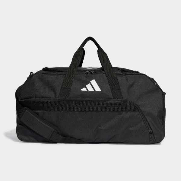 Torba sportowa Tiro League 39,5 l. Koszulki sportowe Adidas, bez wzorów, eleganckie, na ramię, bez dodatków. W wyprzedaży za 119.99 zł.
