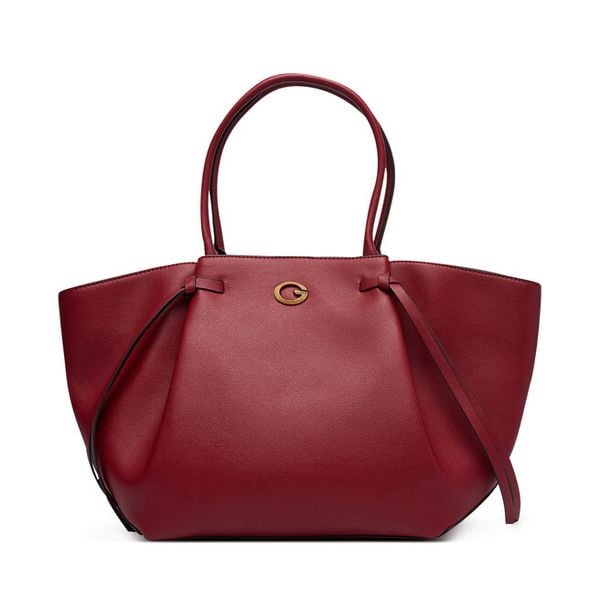 Torebka Guess. Czerwone shopper Guess, z aplikacjami, bez dodatków. Za 674.99 zł.