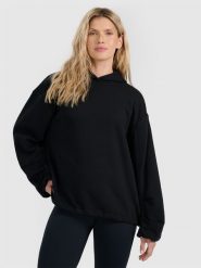 4F Bluza dresowa nierozpinana z kapturem damska - czarna M. Czarne bluzy 4f, m, bez wzorów, z dresówki, z kapturem. Za 179.99 zł.