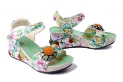 LAURA VITA 0006871 Barry 36 vert, sandały damskie. Zielone sandały Laura Vita, bez wzorów, ze skóry, bez obcasa, na koturnie, bez zapięcia. Za 354.90 zł.