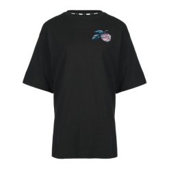 Koszulka damska PUMA Cherry on Top Graphic. Czarne topy Puma, l, bez wzorów, bez kołnierzyka, bez ramiączek. Za 129.99 zł.