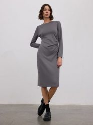 BGN Sukienka w kolorze antracytowym rozmiar: 38. Czarne sukienki BGN, na imprezę, bez wzorów, bez kołnierzyka, bez ramiączek, midi. Za 117.73 zł.