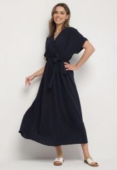 Granatowa Sukienka z Bawełną i Ozdobnym Paskiem Lunistra. Niebieskie sukienki Born2be, na co dzień, l, z aplikacjami, z bawełny, eleganckie, bez kołnierzyka, bez ramiączek, maxi. Za 79.99 zł.
