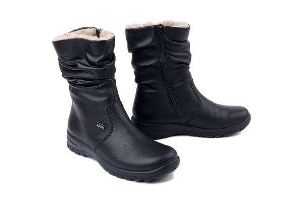 RIEKER TEX Z7171-02 black, kozaki damskie. Czarne kozaki Rieker, bez obcasa, bez zapięcia. Za 339.92 zł.
