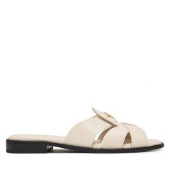 Klapki Tommy Hilfiger. Białe klapki TOMMY HILFIGER, bez wzorów, bez obcasa. Za 529.99 zł.