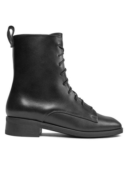 Balagan Trzewiki Tzava Czarny. Czarne botki BALAGAN, bez wzorów, z lakierowanej skóry, bez obcasa, na płaskiej podeszwie, bez zapięcia. Za 489.99 zł.