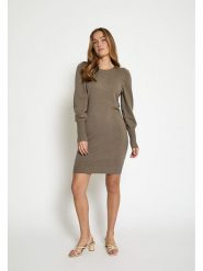 Peppercorn Sukienka dzianinowa w kolorze szarobrązowym rozmiar: S. Brązowe sukienki Peppercorn, s, bez wzorów, z dzianiny, bez kołnierzyka, bez ramiączek, mini. Za 166.45 zł.